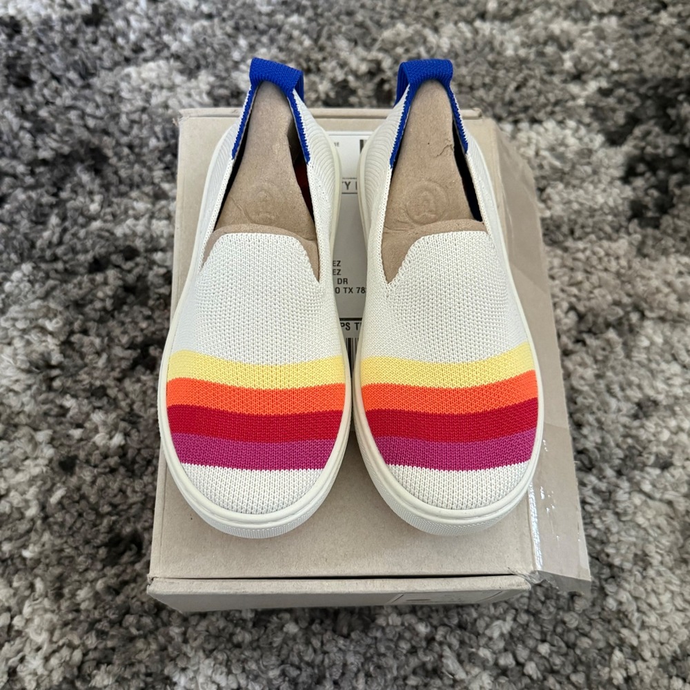 Rothys Kids The Sneaker Pink Candy Stripe Rainbow Slip On Shoes 007-128 Size 11